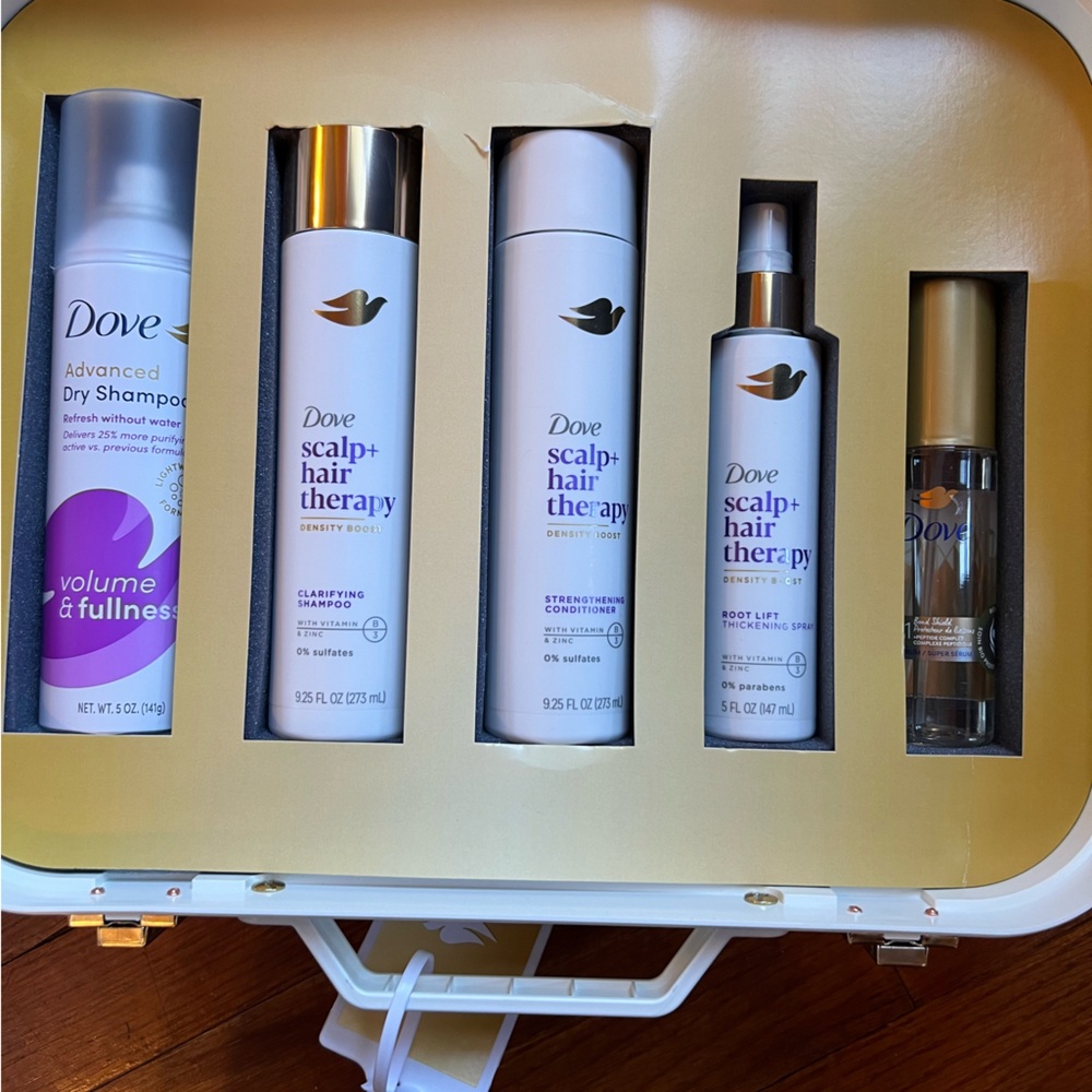 Wonderful Dove Set! Never opened !